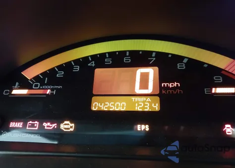 2001 Honda S2000 z USA, uszkodzony, nr VIN JHMAP114X1T000495